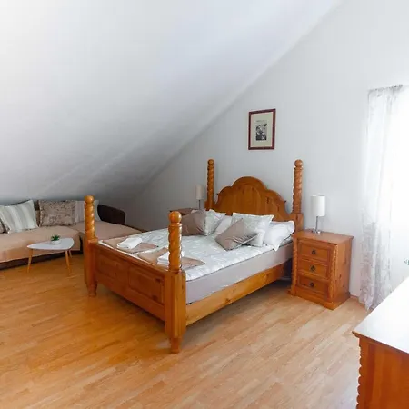 Jerry With Private Pool * ミルナ