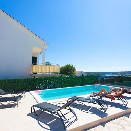 Jerry With Private Pool Milna (Brac)