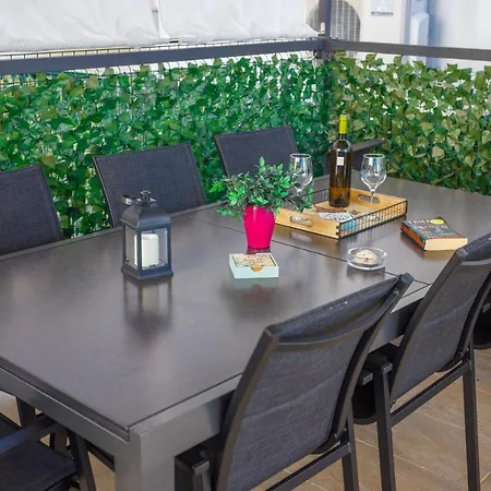 Apartment Jerry With Private Pool Milna (Brac)
