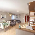 Jerry With Private Pool Apartment